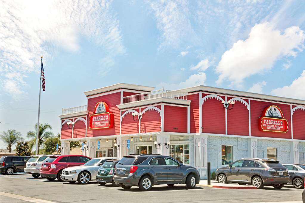 The Dixie Orange County Hotell Stanton Bekvämligheter bild